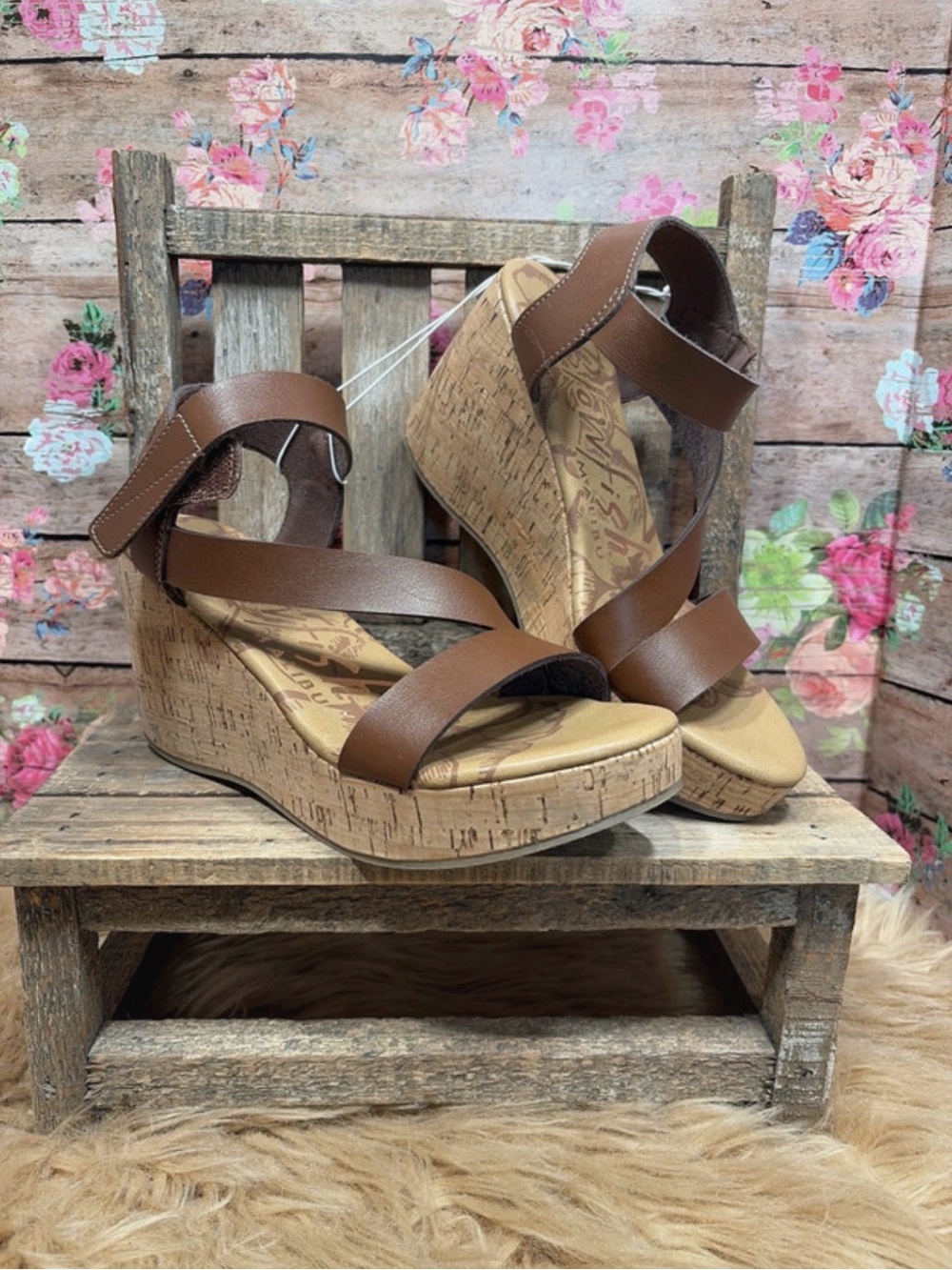 NWT Blowfish Malibu Platform Sandals